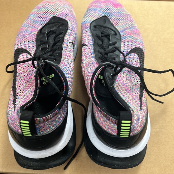 Nike flynit racer mens 10.5/womans 12 - Picture 2 of 8